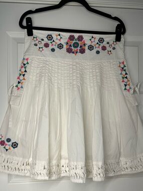 BEAUTIFUL oilily White Embroidered Boho Skirt Sz 40 (US 8-10)